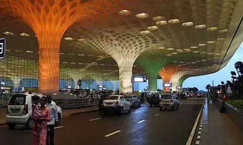 Mumbai International Airport records almost flat passenger growth at 1.36 cr in Apr-Jun