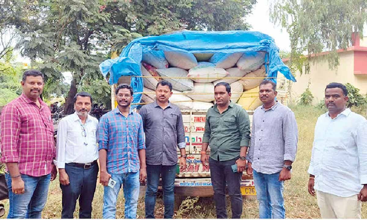 100 bags of PDS rice seized