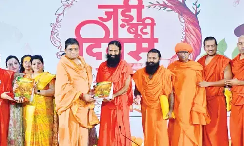 Acharya Balkrishna’s B-day celebrated as Herb Day at Patanjali Yogpeeth