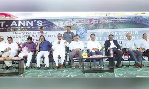 Students told to develop self-confidence