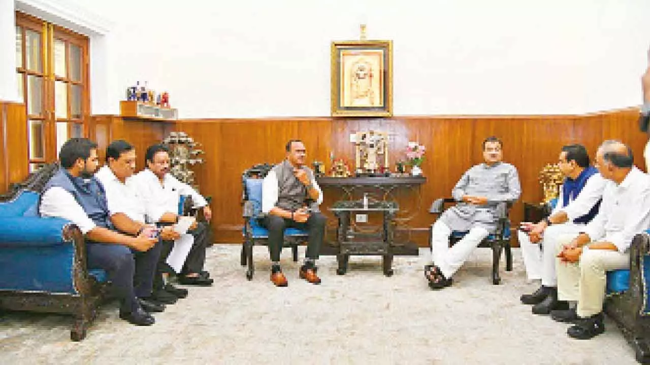 Komatireddy calls on Nitin Gadkari; gives him wishlist with key demands Komatireddy calls on Nitin Gadkari; gives him wishlist with key demands