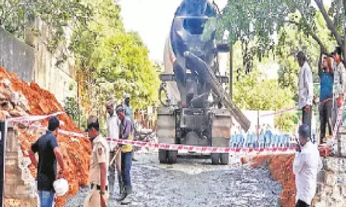 Rahul Gandhi’s protest sparks controversy: BJP alleges destruction of heritage wall and trees at Freedom Park