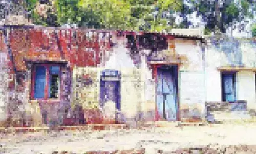 UP govt orders demolition of unsafe school buildings