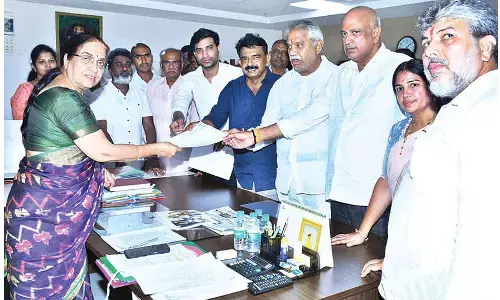 YSRCP urges SEC to act on Pulivendula violence