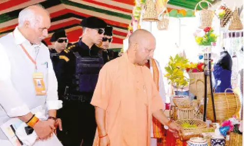 Yogi govt extends festive gift to destitute women