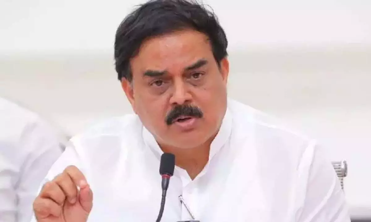 Manohar warns against poor food quality