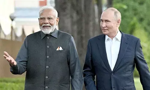 PM Modi speaks to Putin as Trump ups tariff threat