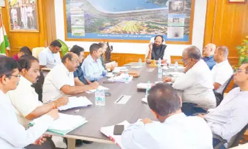 Uttam urges officials to expedite SLBC tunnel works