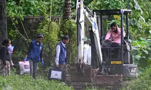 SIT Intensifies Dharmasthala Probe with Fresh Search at Bahubali Betta