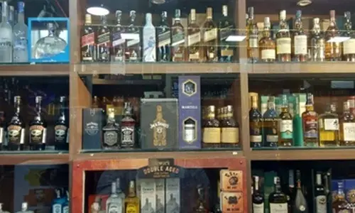 Kerala beverages corporation pushes for online liquor sale in state despite government opposition