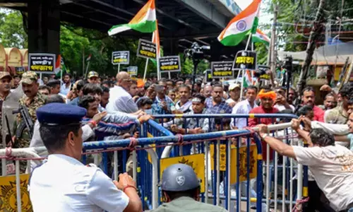 RG Kar rape and murder victims mother discharged from hospital, told to rest at home