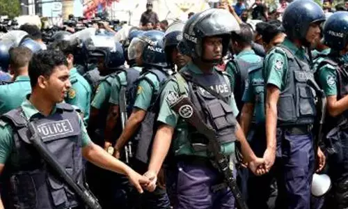 Bangladesh: Students block Dhaka-Barishal highway for fourth consecutive day