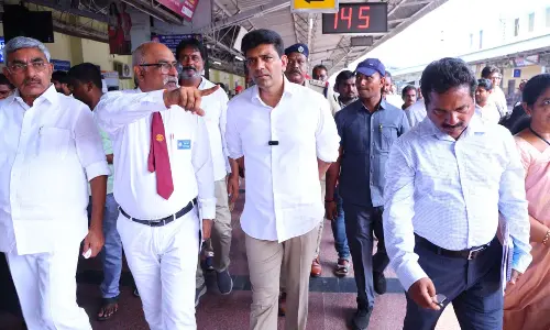 Pemmasani inspects Tenali railway station