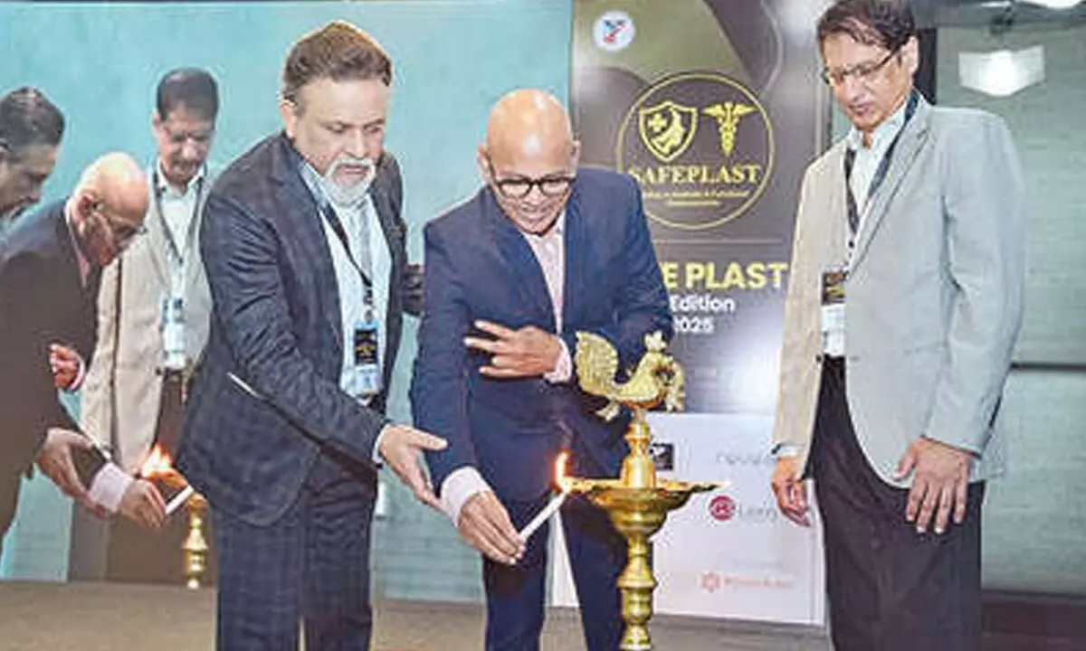 Experts warn against untrained cosmetic procedures at SafePlast-2025 meet Experts warn against untrained cosmetic procedures at SafePlast-2025 meet