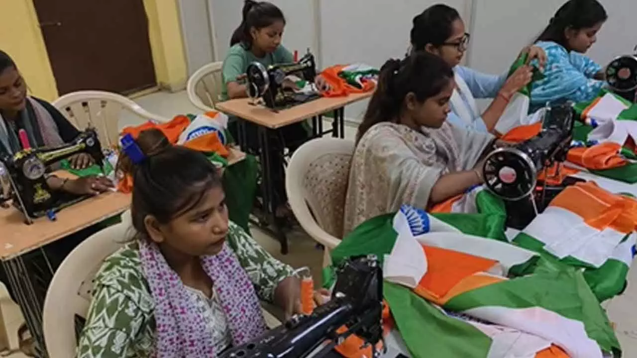 Prayagraj: Women becoming self-reliant, financially strong through Har Ghar Tiranga campaign