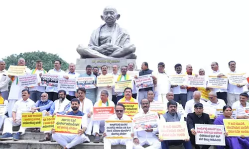 Stampede tragedy: BJP, JD(S) protest against Congress govt in Bengaluru