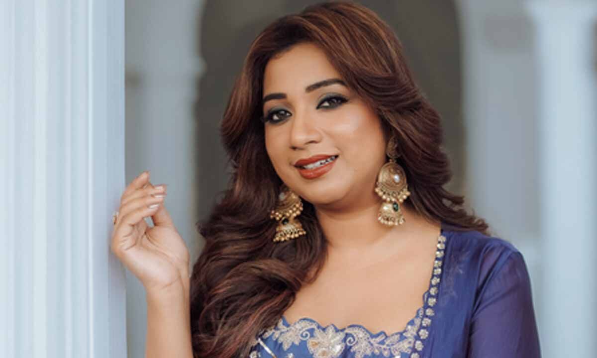 ‘O Kanha Re’ is Shreya Ghoshal’s musical tribute to Lord Krishna