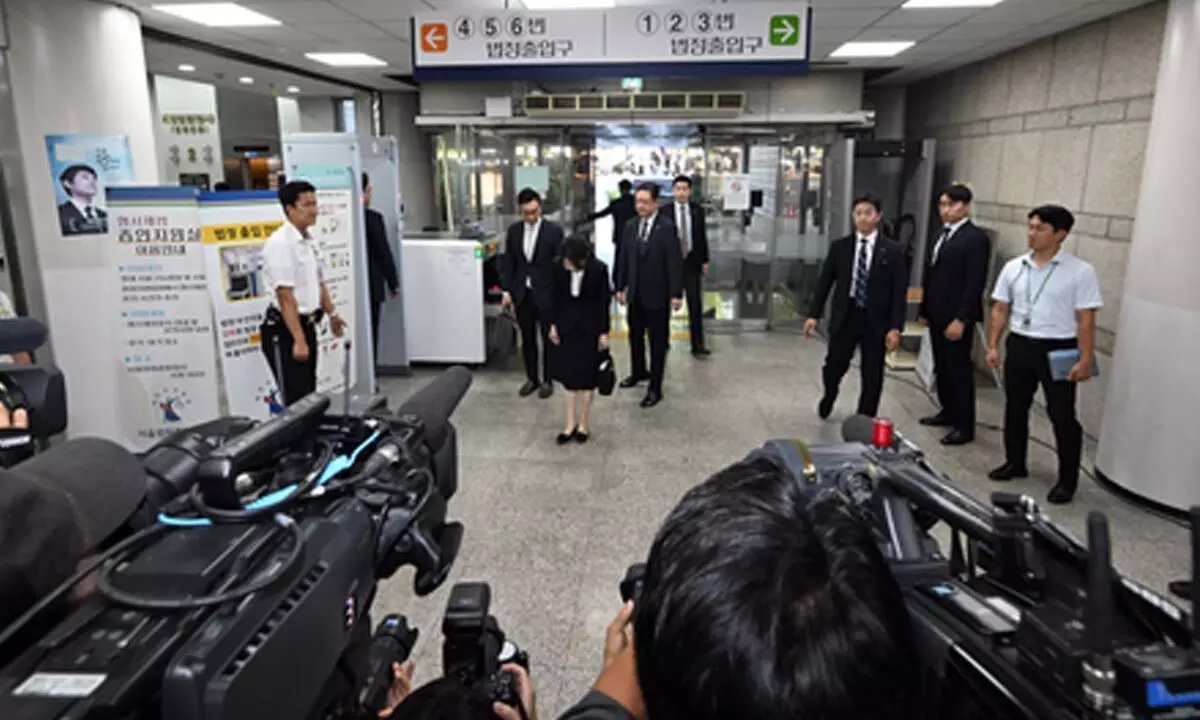 South Korea: Ex-first lady attends court hearing on her potential arrest South Korea: Ex-first lady attends court hearing on her potential arrest
