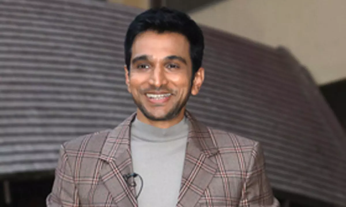 Pratik Gandhi says his ‘Saare Jahan Se Accha’ character is neither loud nor dramatic Pratik Gandhi says his ‘Saare Jahan Se Accha’ character is neither loud nor dramatic