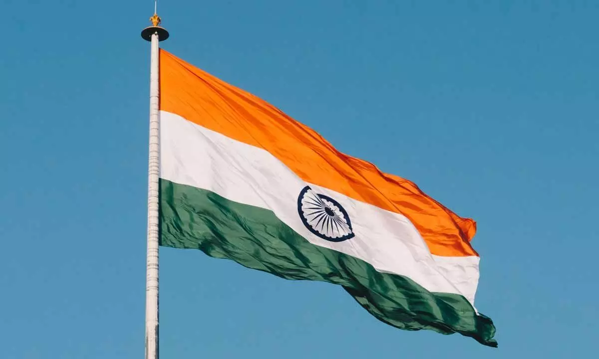 Independence Day 2025: Inspiring Short and Long Essay Themes for School Competitions Independence Day 2025: Inspiring Short and Long Essay Themes for School Competitions