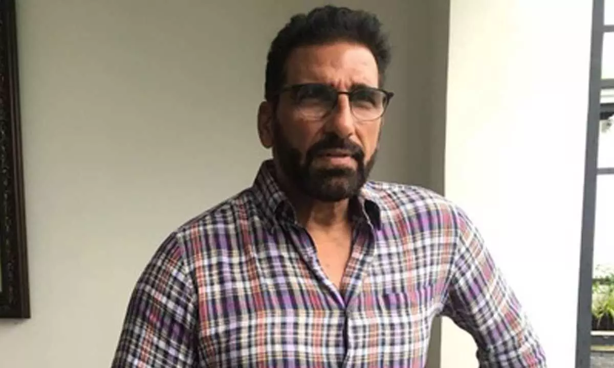 Mukesh Rishi says his army background helped him understand the world of ‘Salakaar’ Mukesh Rishi says his army background helped him understand the world of ‘Salakaar’