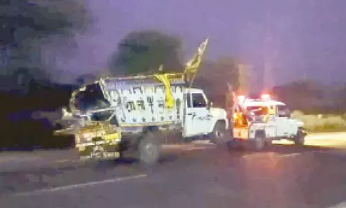 11 from UP killed as pickup van rams into truck in Dausa