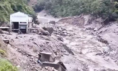 328 roads closed as rains continue in HP