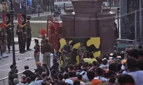 Report: Three Dead, More Than 60 Hurt During Pakistan’s Independence Day Festivities