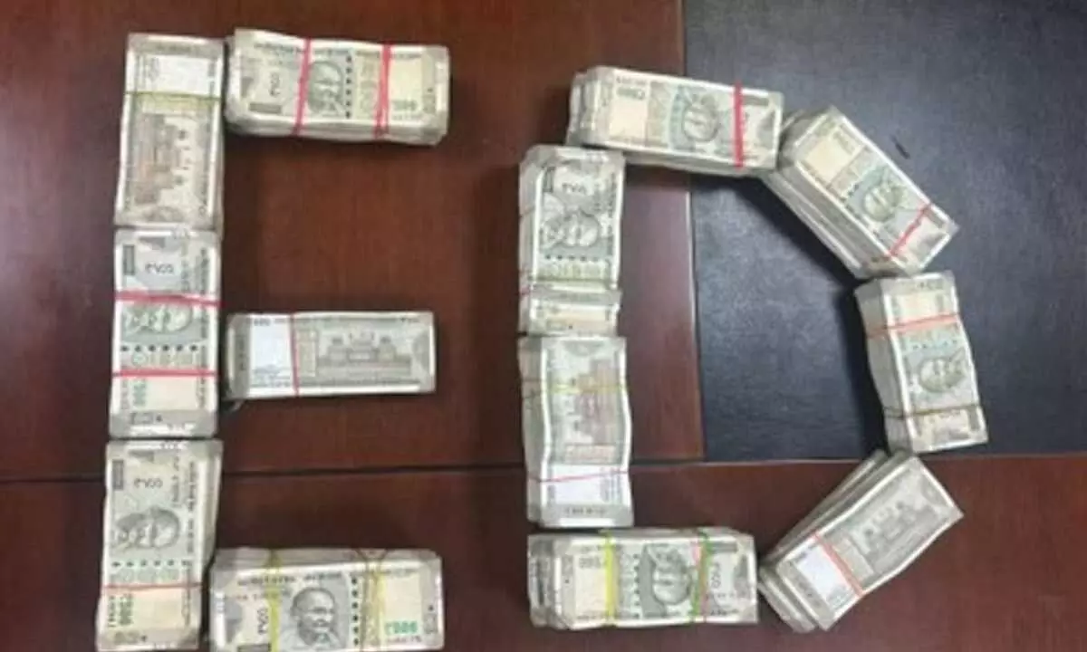 Illegal iron ore export case: ED raids places linked to Ktaka MLA Satish Sail, seizes cash, gold