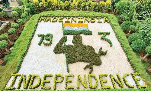 Floral tricolour highlights ‘Made in India’ message