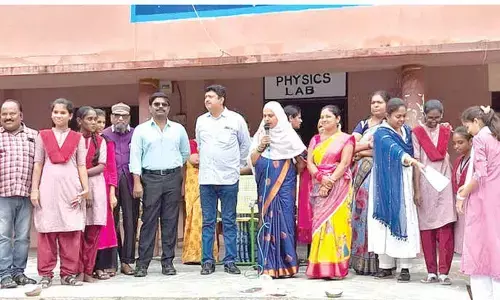 Patriotic rangoli contest held at KVR govt Jr College for girls