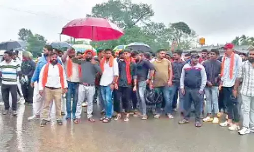 Married woman elopes with youth from another community