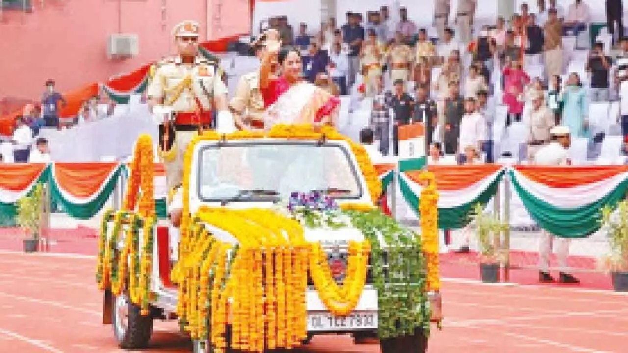 CM pledges to rejuvenate Yamuna, build world-class infra CM pledges to rejuvenate Yamuna, build world-class infra