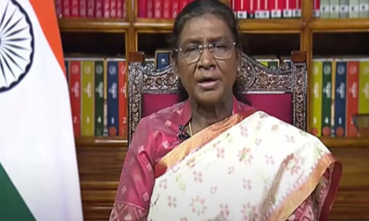 President Murmu extends greetings to countrymen on Shri Krishna Janmashtami President Murmu extends greetings to countrymen on Shri Krishna Janmashtami