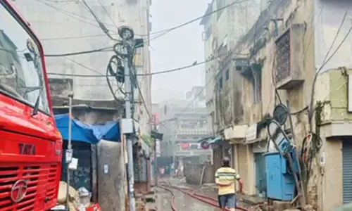 One charred to death, three feared dead in fire at Bengaluru market