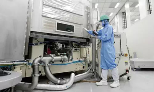 Global display equipment spending to reach $76 billion by 2027: Report