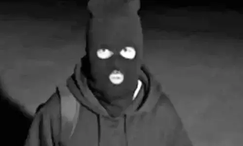 Theft in Calcutta University Girls Hostel, students raise questions on safety