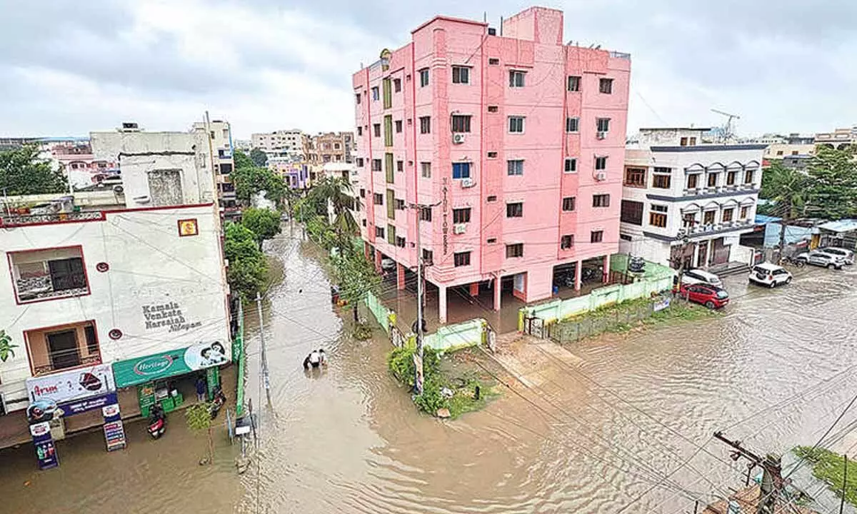 IMD predicts heavy rainfall in 24 hours
