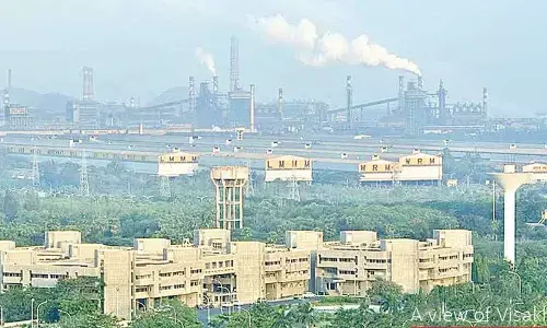 Amid protests, RINL plans to hand over 32 depts to pvt entities