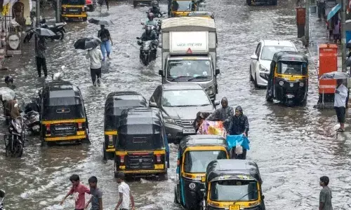 Mumbai Braces For Severe Weather As Meteorological Department Issues Critical Rain Warning