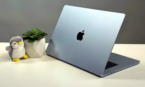 Apple May Launch Budget-Friendly MacBook Powered by iPhone Chipset at Around ₹50,000