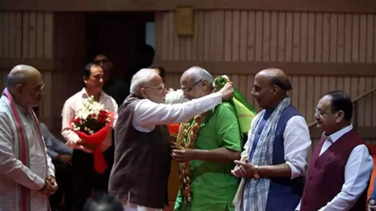 Modi Calls For Unanimous Support Of CP Radhakrishnan As Vice President Candidate Modi Calls For Unanimous Support Of CP Radhakrishnan As Vice President Candidate