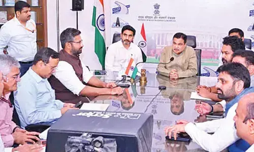 Lokesh meets Union Ministers seeking push for AP projects