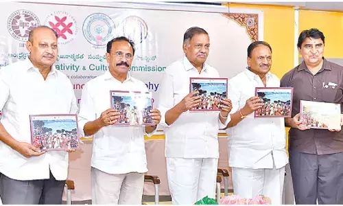 Mobile camera no match to professional photography