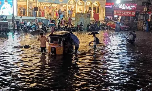 Heavy Rains cripple normal life in state