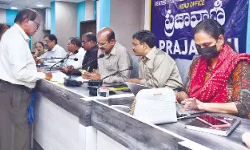 GHMC receives 152 complaints in ‘Prajavani’