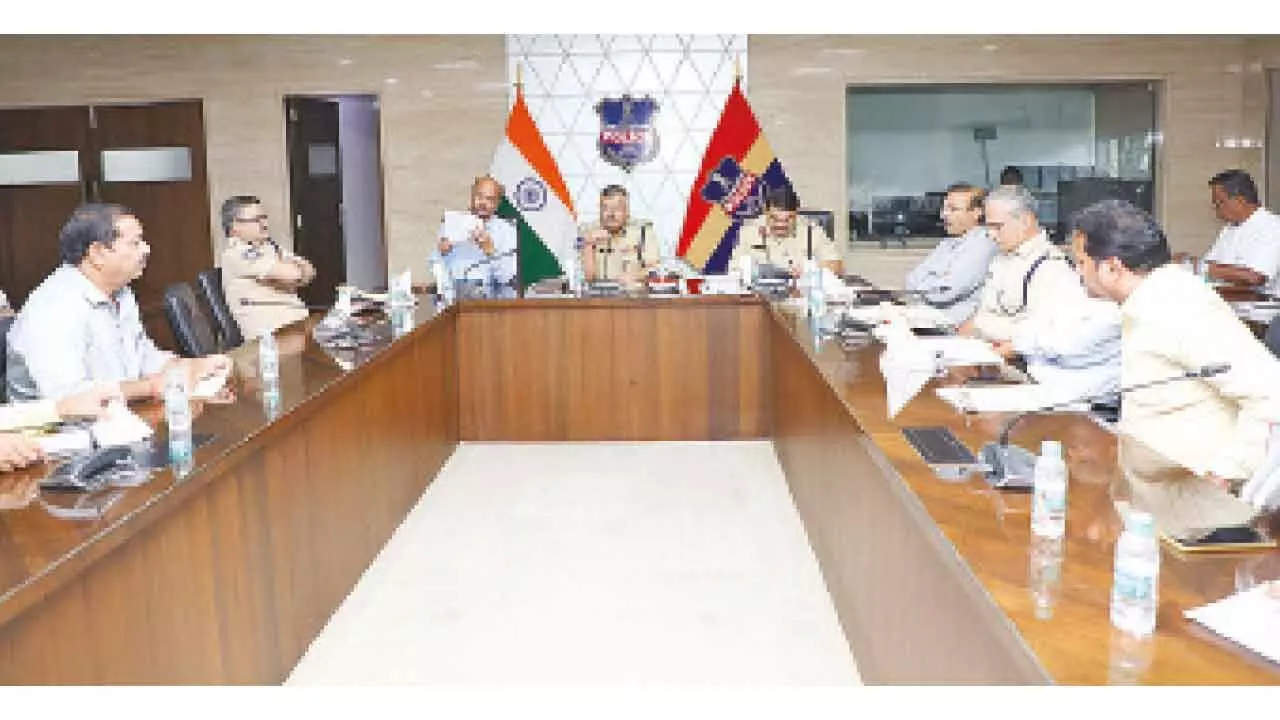 DGP vows to resolve issues faced by cops