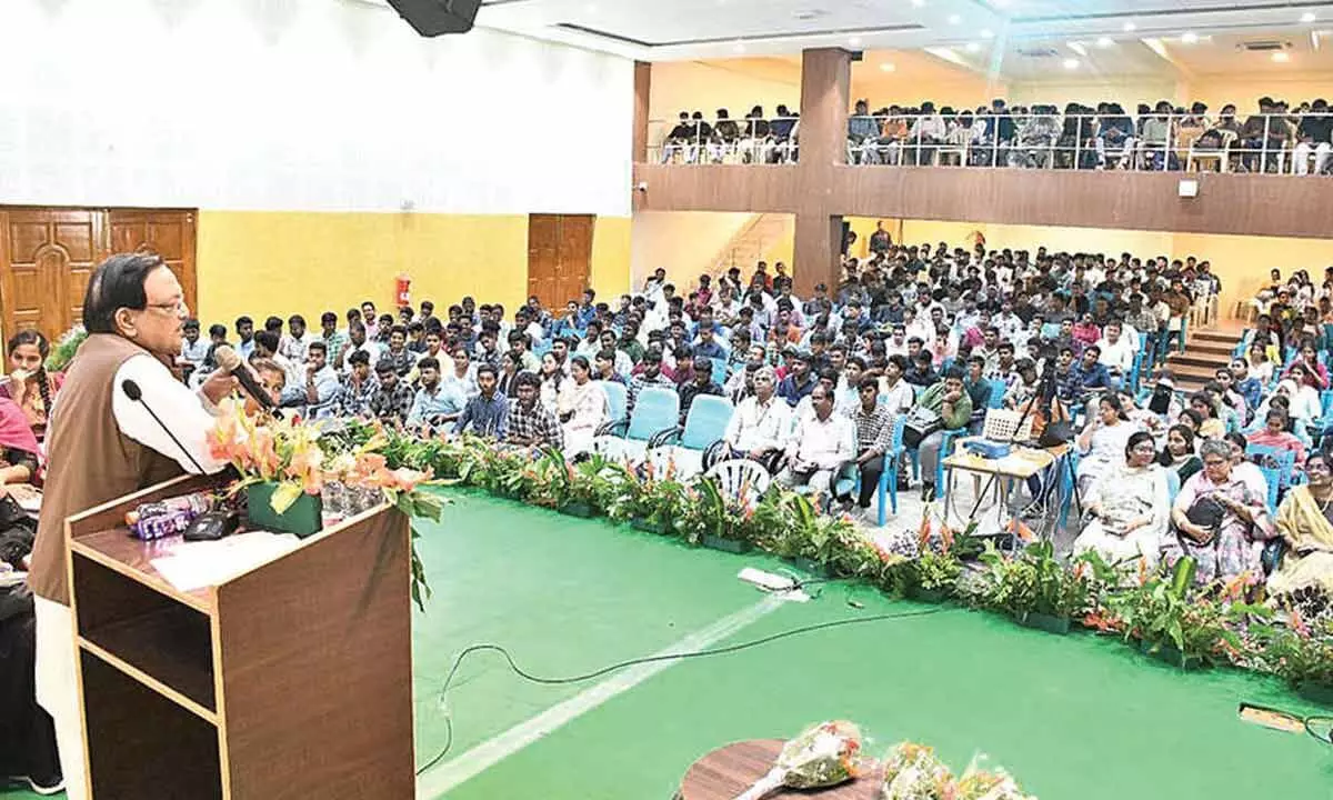 Yandamuri Veerendranath motivates MITS students with inspiring talk Yandamuri Veerendranath motivates MITS students with inspiring talk
