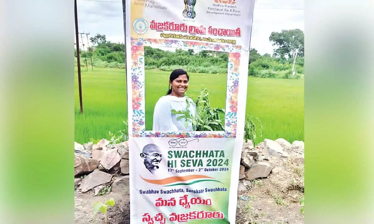 Vajrakurur sarpanch wins nat’l recognition for ‘Child-Friendly Village’ theme