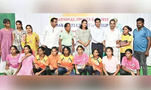 Collector stresses need for parents to encourage kids in sports